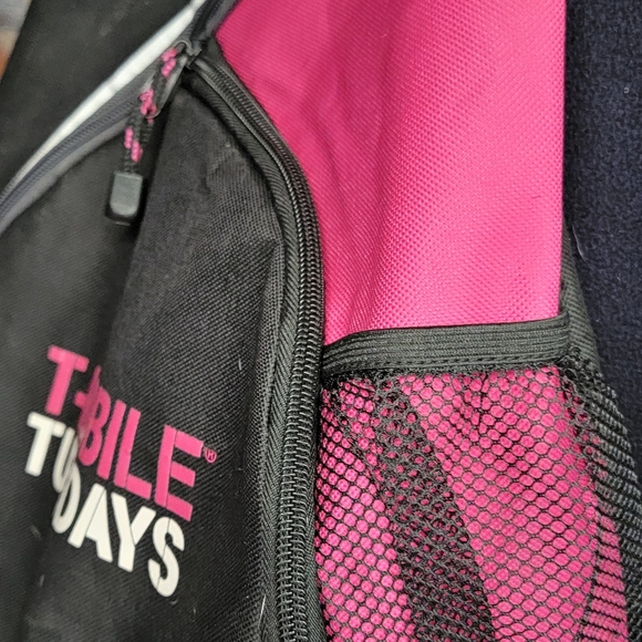 Tmobile Bag Set - Picture 3 of 14